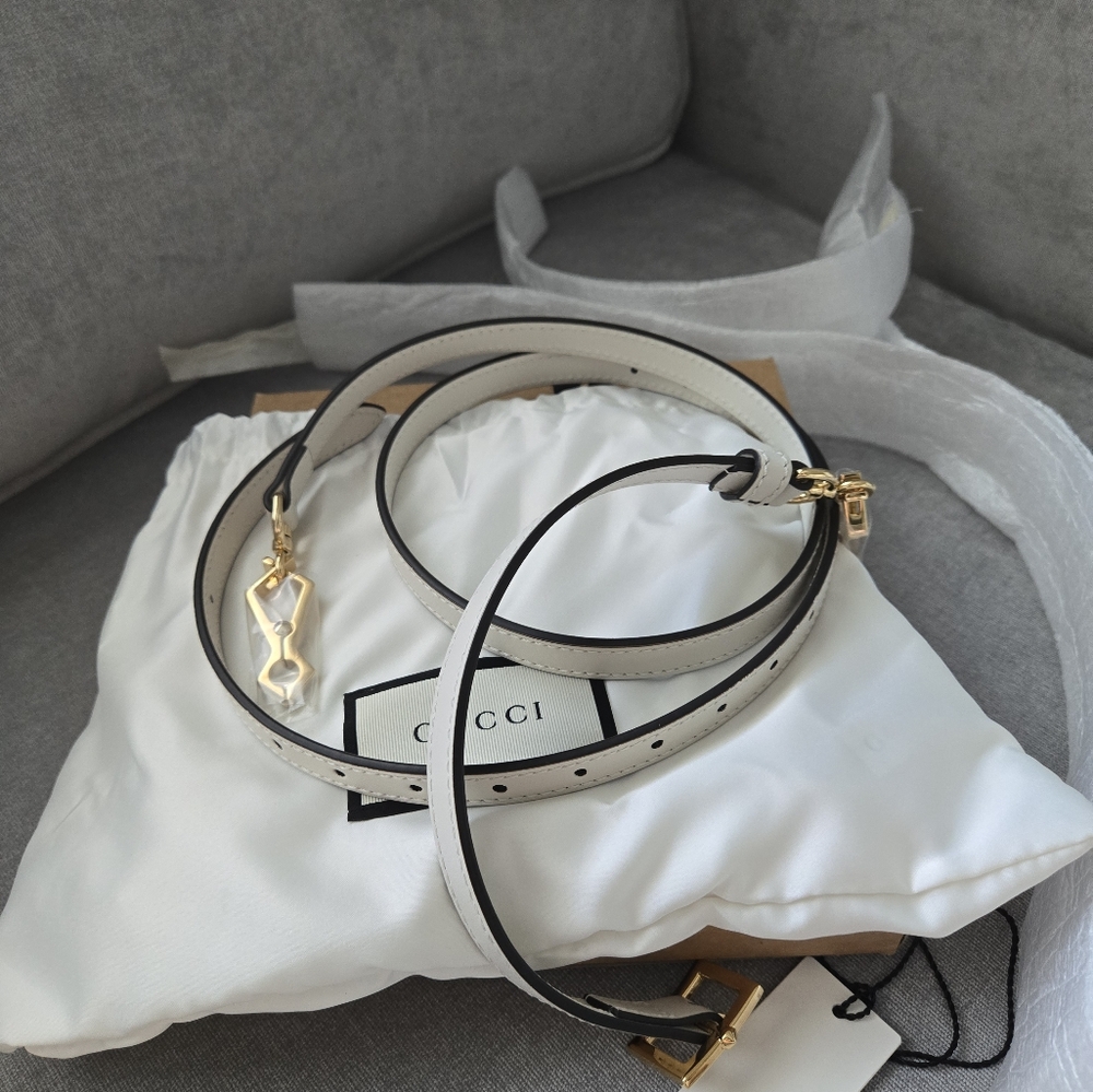 Brand New Gucci Sylvie White Crossbody Strap - Picture 4 of 5